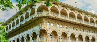 Charmant F2 avec balcon et parking, proche cure et centre-ville – Amélie-les-Bains