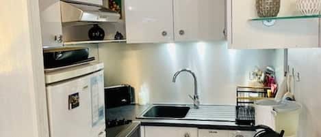 Fridge, microwave, oven, toaster
