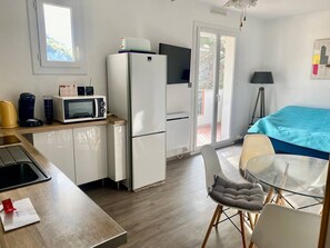 Microondas y lavavajillas