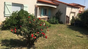 Exterior - Spacious 3-BR House, Garden, Near Céret Center, Sleeps 6 (Céret)