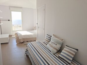 2 Schlafzimmer, Bügeleisen/Bügelbrett, kostenloses WLAN