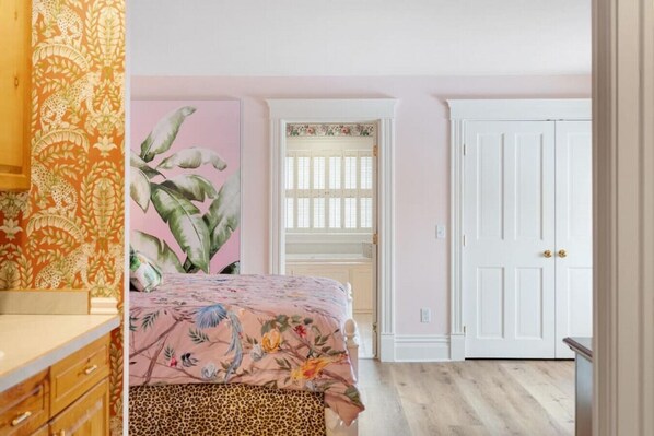1 bedroom, desk, iron/ironing board, travel cot