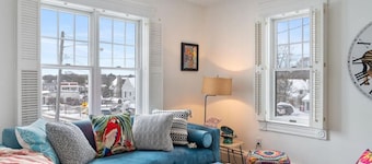 The Jungle Room - Premier Harbor Springs Suite