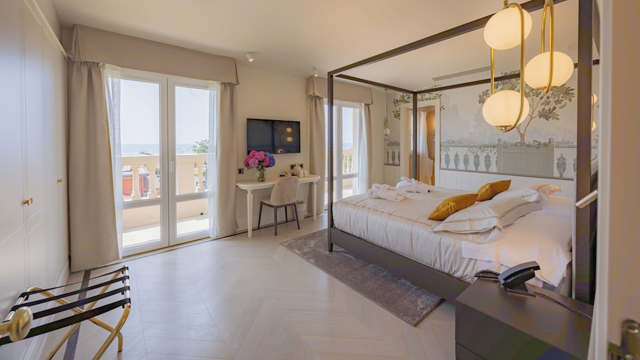 贝尔维迪尔酒店