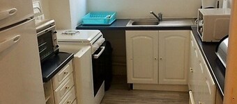 Sunny 2-Bedroom Apartment with Balcony & Optional Parking in Amélie-les-Bains