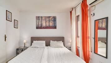 Strygejern/strygebræt, gratis Wi-Fi, sengetøj