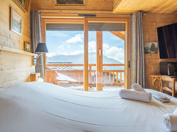 4 camere, Wi-Fi gratuito, lenzuola