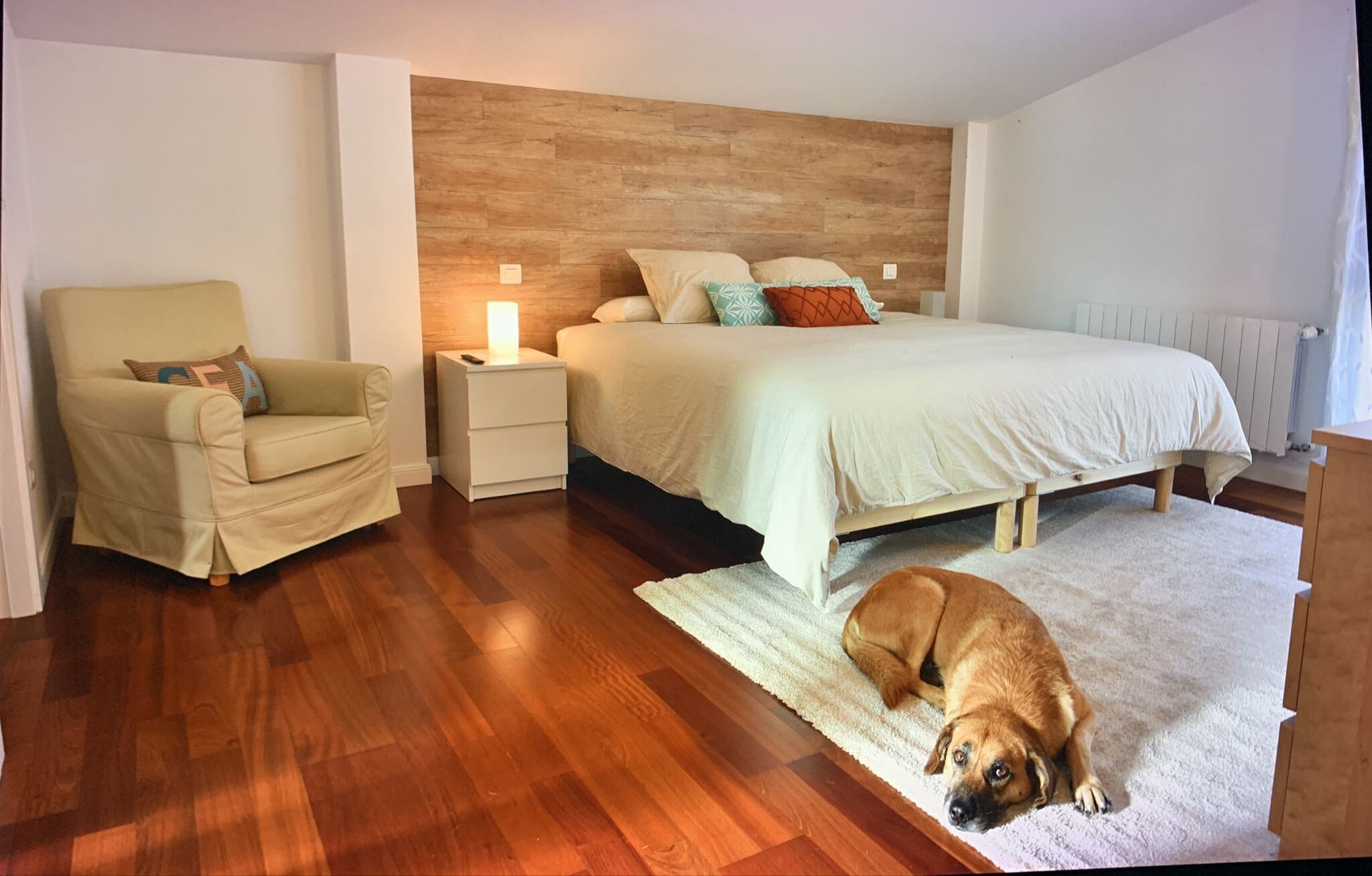 5 slaapkamers, een kluis op de kamer, een strijkplank/strijkijzer