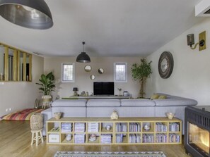 Fernseher