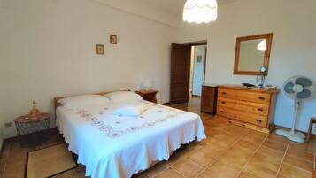 2 bedrooms, internet