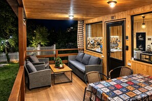 Terrace/patio - Wooden nice house (Tbilisi)