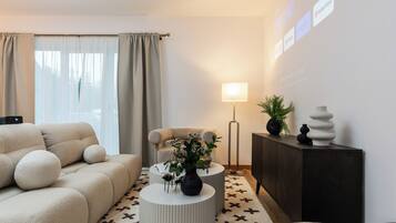 Smart TV, video library