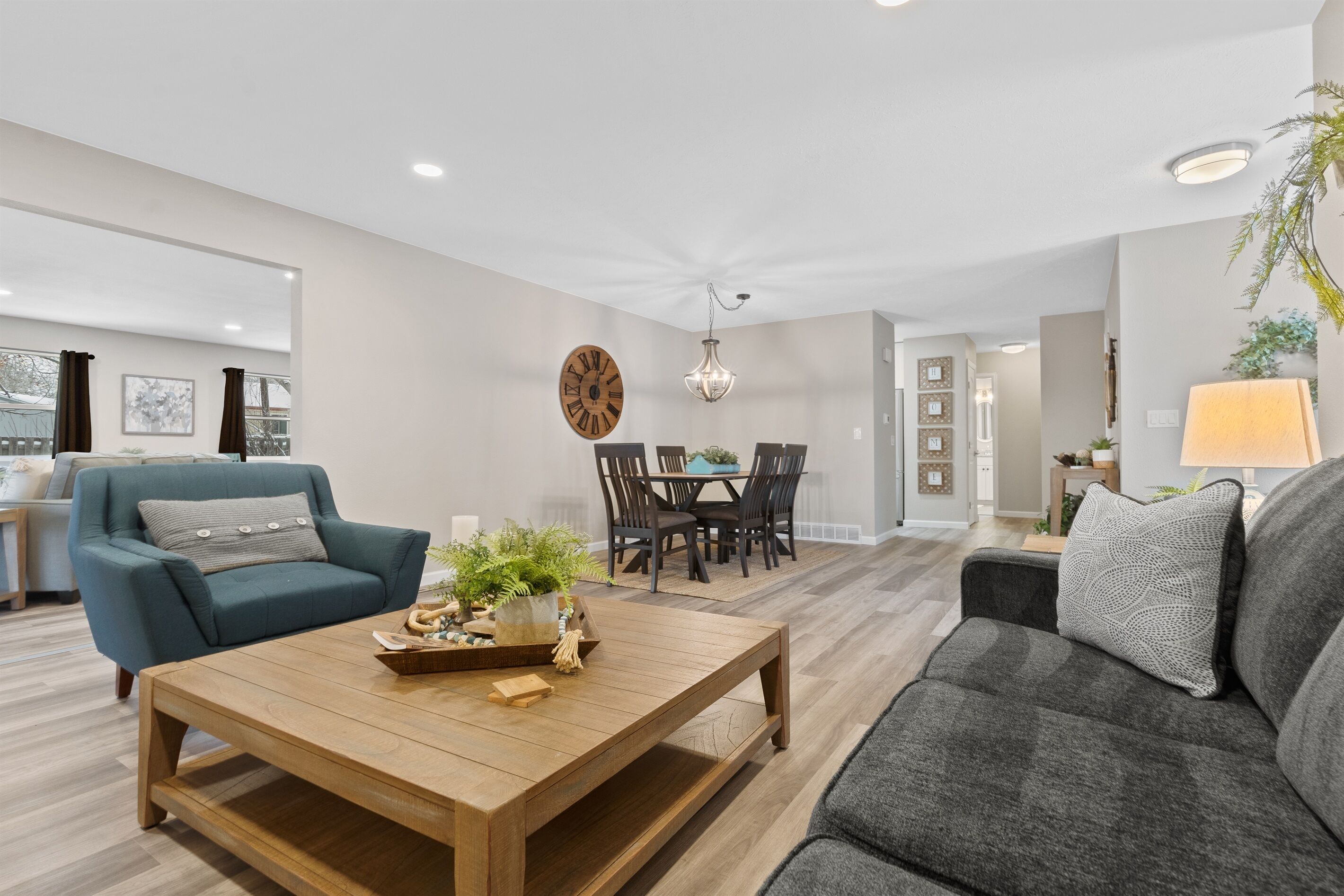 Smart TV, fireplace, foosball