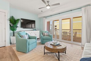 TV, video games, DVD player - Go Fish 3 Bedroom at Cambridge Cove with Private Hot Tub! (Kill Devil Hills)