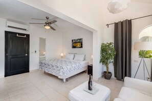 6 Schlafzimmer, Zimmersafe, WLAN, Bettwäsche