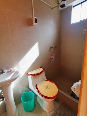 Familienhaus | Badezimmer