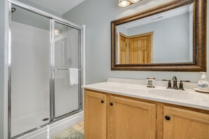 Bathroom - Family Tides-311 139th St-Bayside W/D, AC, WIFI (Ocean City)