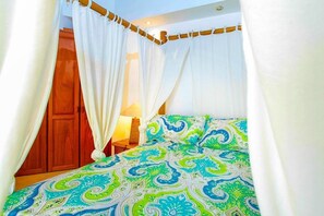 2 Schlafzimmer, Zimmersafe, kostenloses WLAN, Bettwäsche