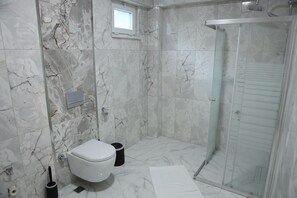 Free toiletries, hair dryer, slippers, towels - EDI Group Turizm Sapanca Villas (Sapanca)