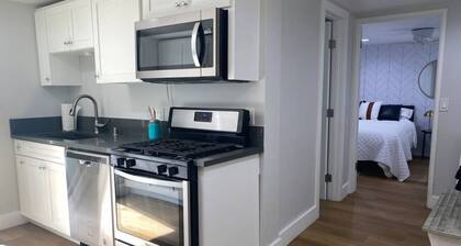 Steps to the Beach, Main St & Pacific City - 2BR