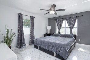 4 soverom, wi-fi og sengetøy