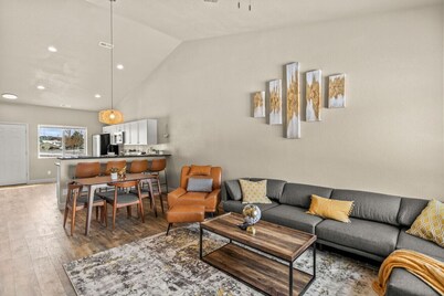 Reservoir Retreat: Family Friendly Vacation Spot