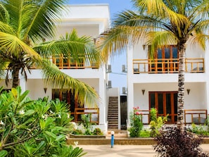 Mặt tiền nơi lưu trú
