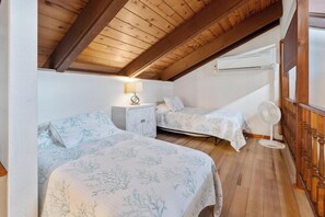 3 chambres, bureau, fer et planche à repasser, Wi-Fi gratuit