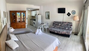 1 habitación, wifi y ropa de cama