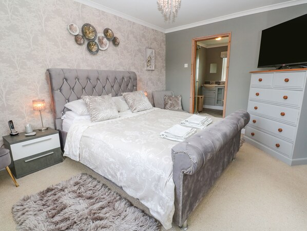 4 chambres, décoration personnalisée, ameublement personnalisé