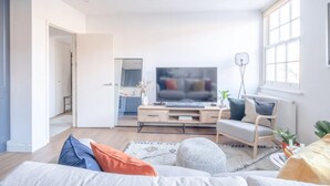 Hus – basic, flere senger | Oppholdsområde | TV
