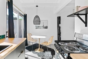 Studio (Multiple Bedrooms) | Sisätilat