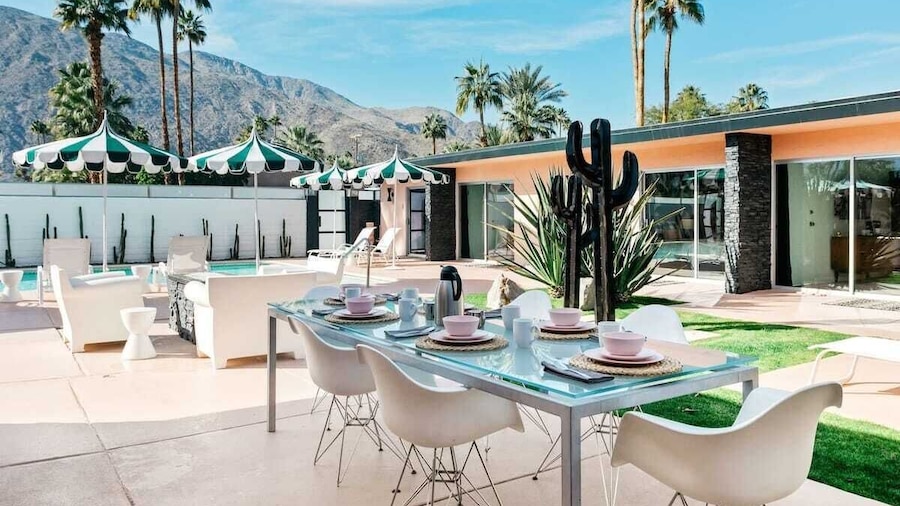 The Marley Hotel by AvantStay | 20 OCC Full Hotel Buyout in Palm Springs w/ Pool & Hot Tub!