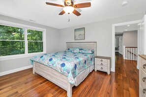 5 bedrooms