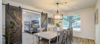 Stunning Modern Dream Home w Pool, Grill, Foosball