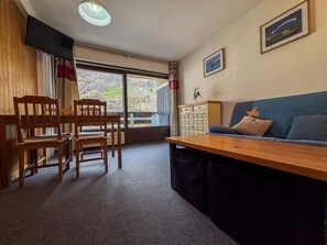 Living area - 3rd floor, balcony, parking, tv, 30m², Les Arcs (Bourg-Saint-Maurice)