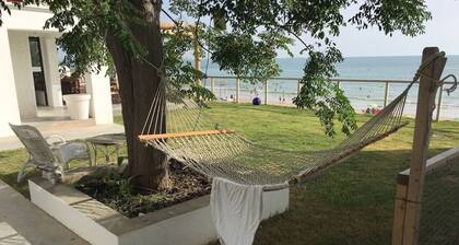 Guest house on the beach in La Torre Verde