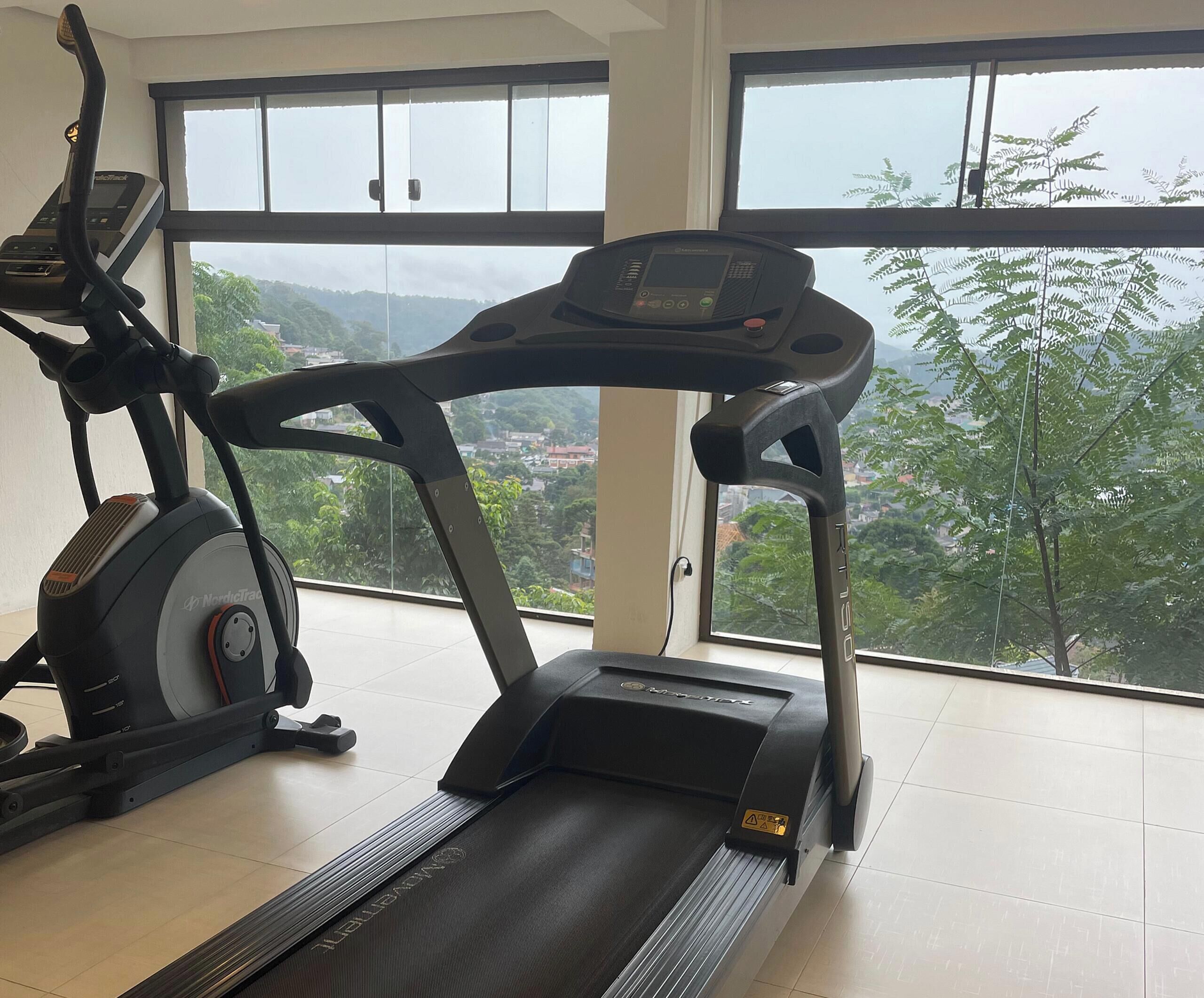 Apartment | Fitness facility