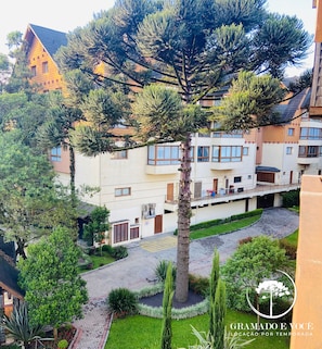 Appartement exclusif, 1 chambre, vue sur la montagne | Terrain de lâhĂ©bergement