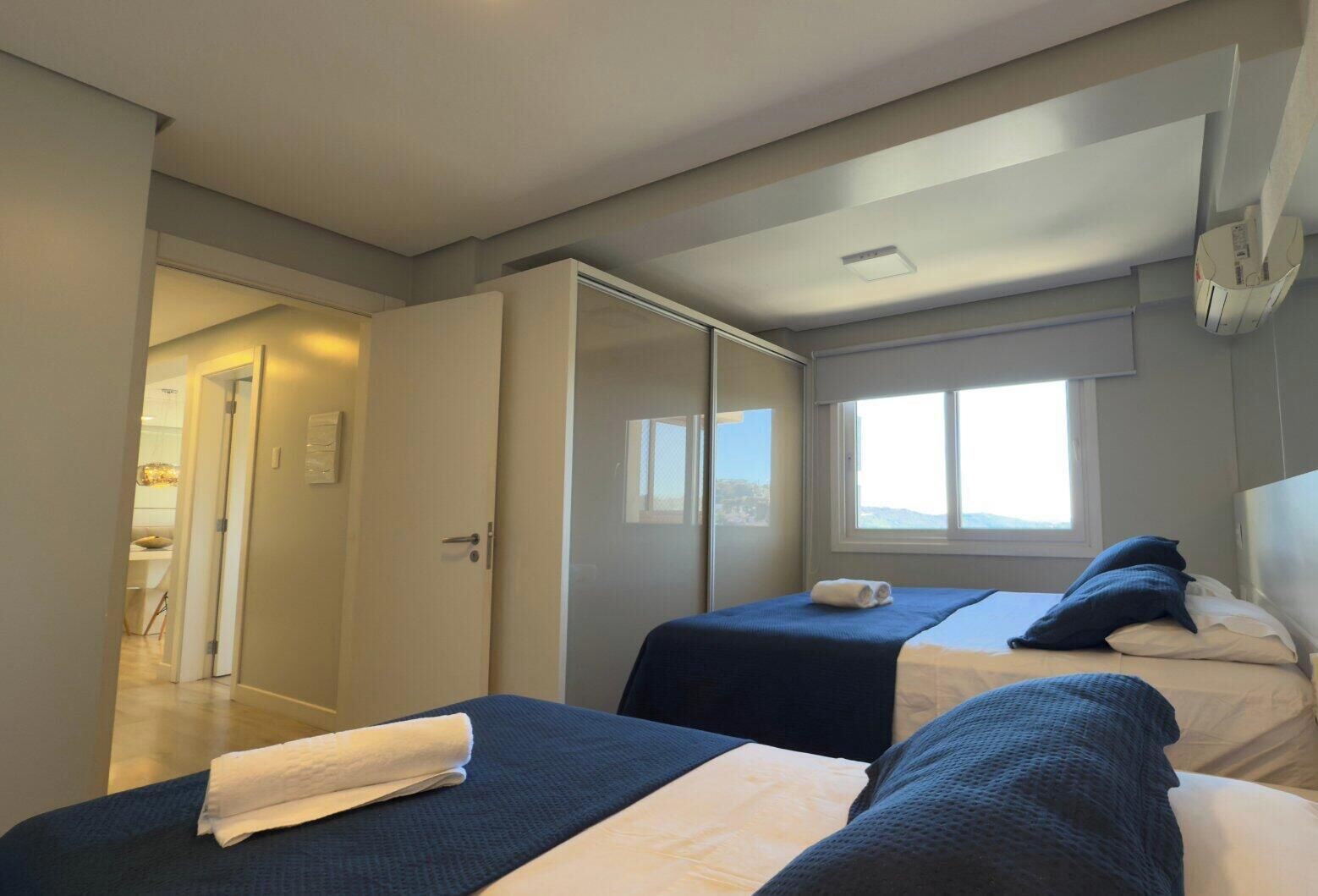Apartamento | Roupas de cama antialérgicas, cortinas blackout, quartos à prova de som