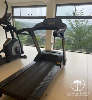 Apartamento exclusivo, 1 quarto, vista para a montanha | Sala de fitness