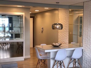 Dining - APARTAMENTO NOVO CENTRO DE GRAMADO (Gramado)