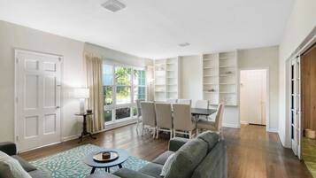 House, Multiple Beds, Patio, Garden View (Sun, Shells, & Seaspray) | Interior