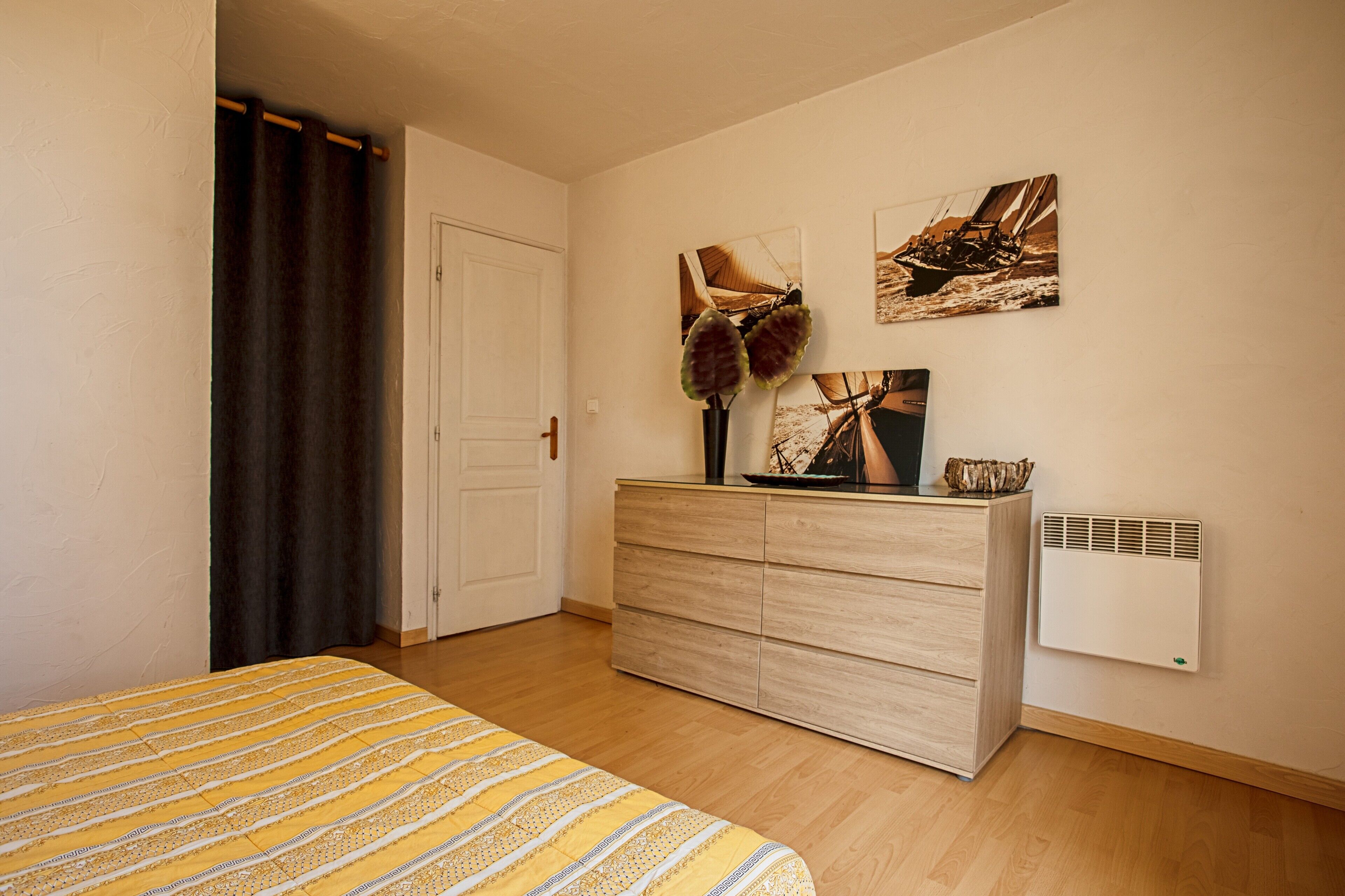 4 sovrum, strykjärn/strykbräda, gratis wi-fi och sängkläder