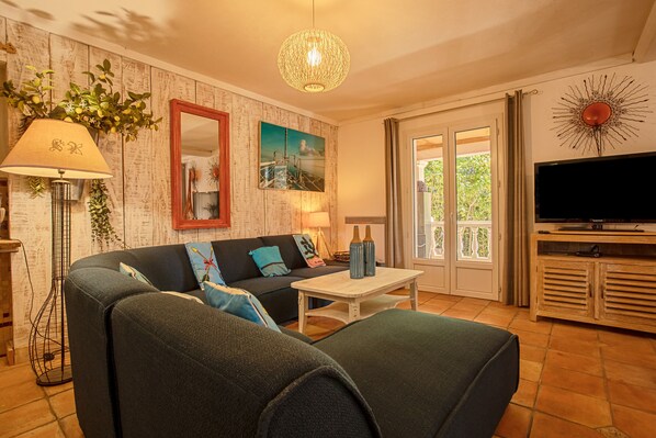 Téléviseur, lecteur de DVD