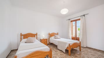 4 chambres, Wi-Fi gratuit, draps fournis