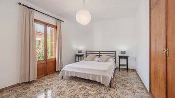 4 slaapkamers, gratis wifi, beddengoed