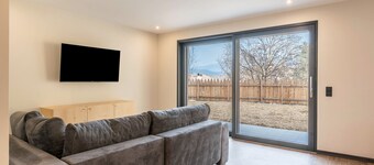 Holiday Apartment 'Villa Lara Föhre' with Mountain View, Shared Terrace and Wi-Fi