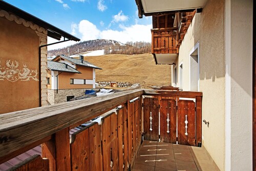 Apartment 'Chalet Anna Stella Alpina' with Mountain View, Balcony and Wi-Fi