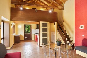 Interior - Cottage Romantic – Intimate Retreat for Couples in the Langhe – Tenuta MonteOliveto (Vesime)